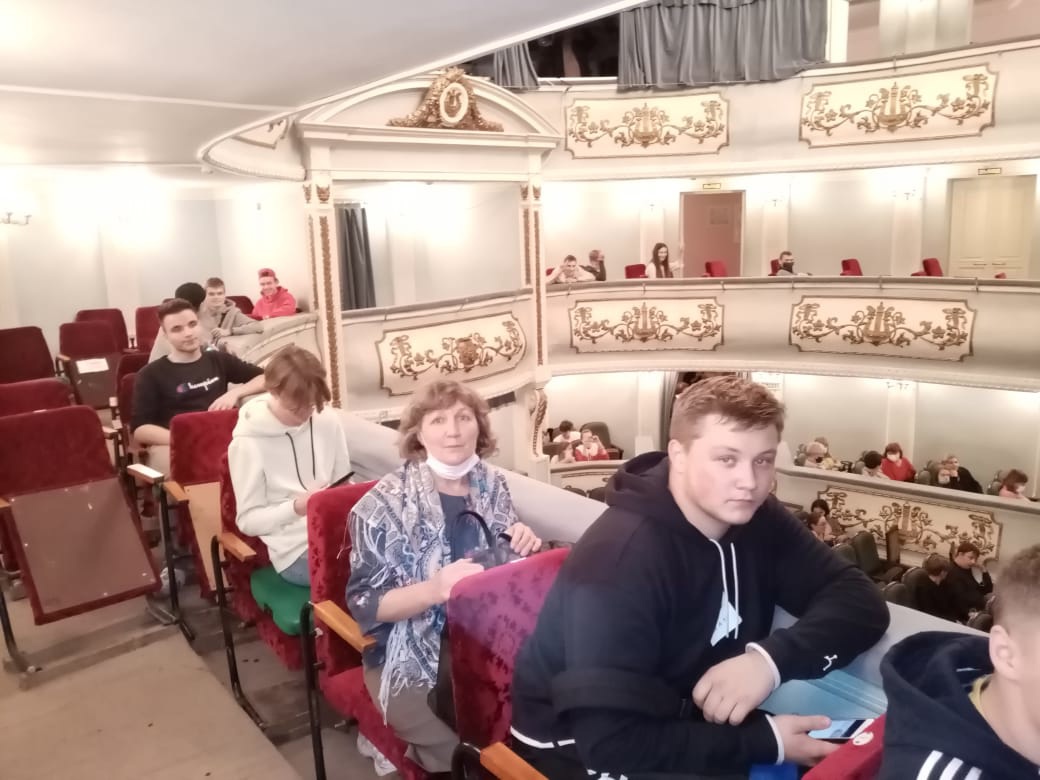Студенты посетили Рязанский театр юного зрителя