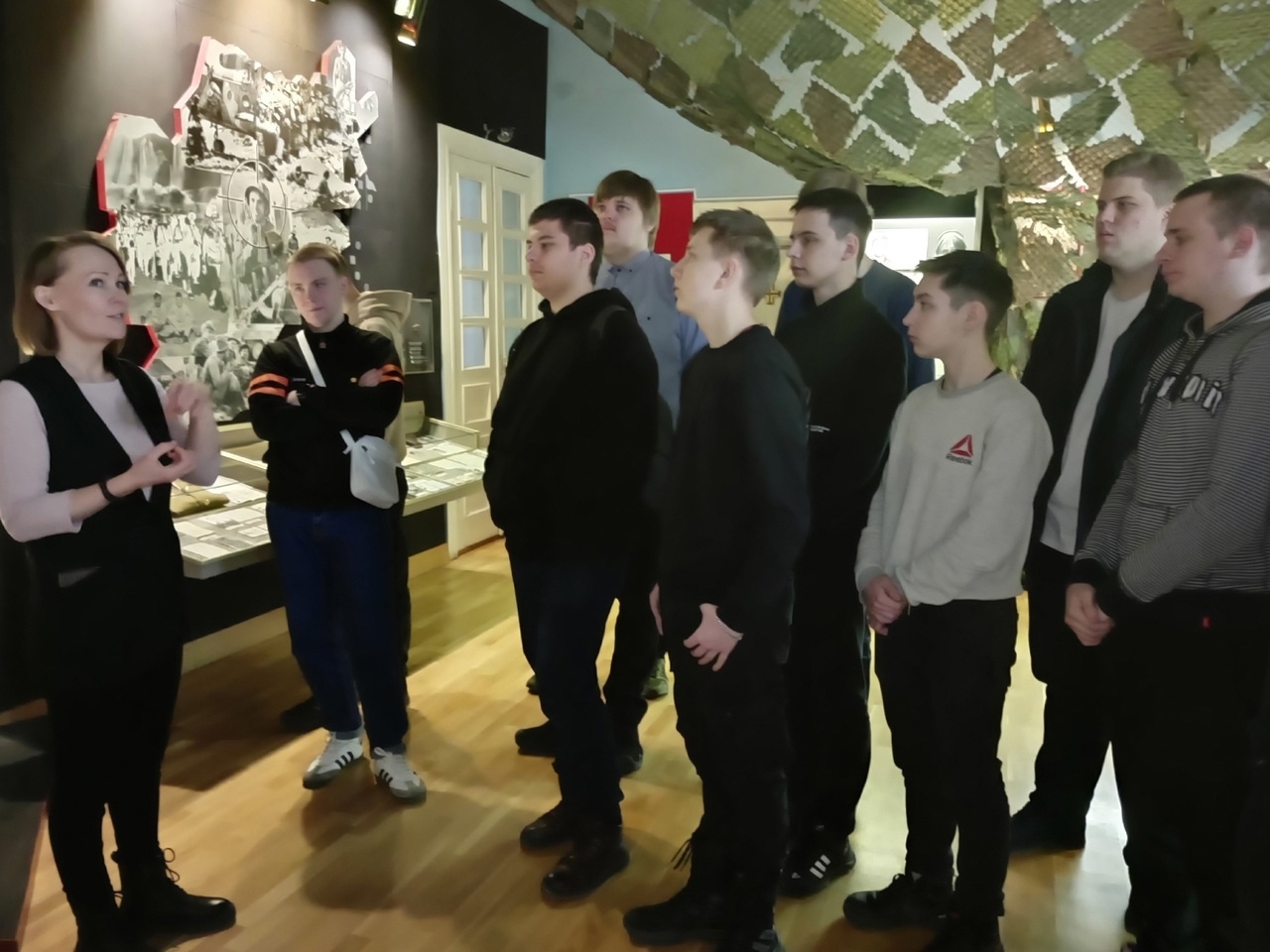 Экскурсия в Музее молодёжного движения
